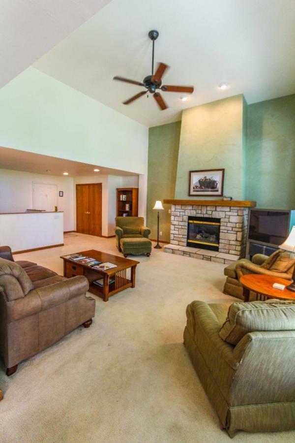 إد هاربور Meadow Ridge Condos المظهر الخارجي الصورة