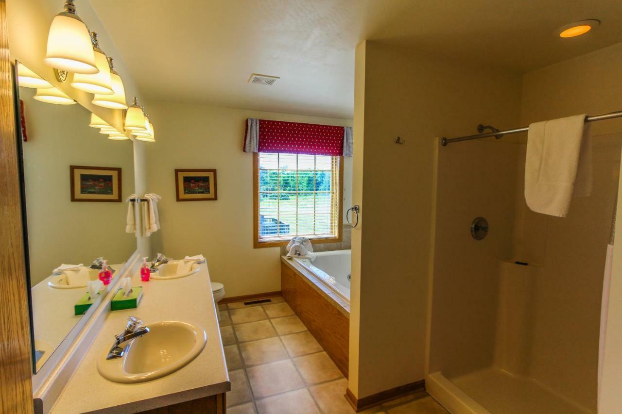 إد هاربور Meadow Ridge Condos المظهر الخارجي الصورة